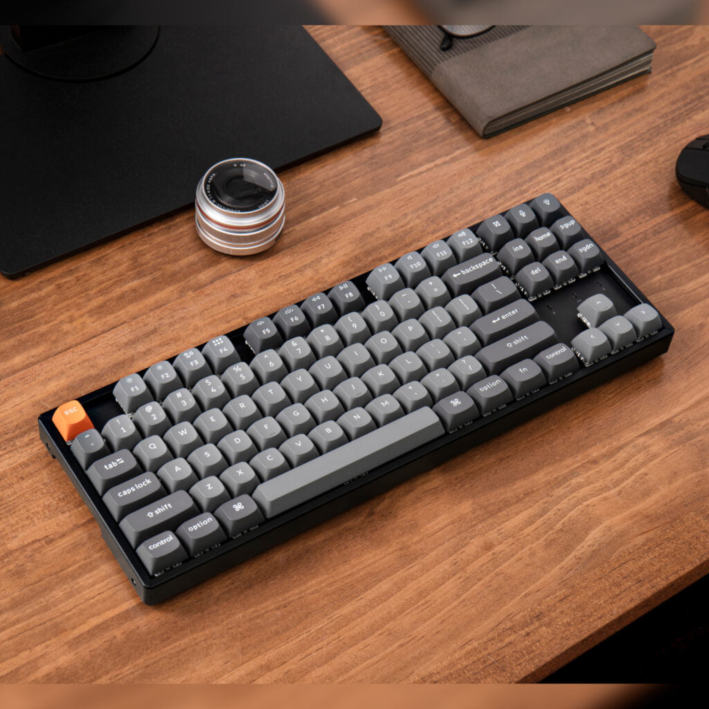 Keychron K8 Max QMK Custom Wireless Mechanical Keyboard - Banana Switches